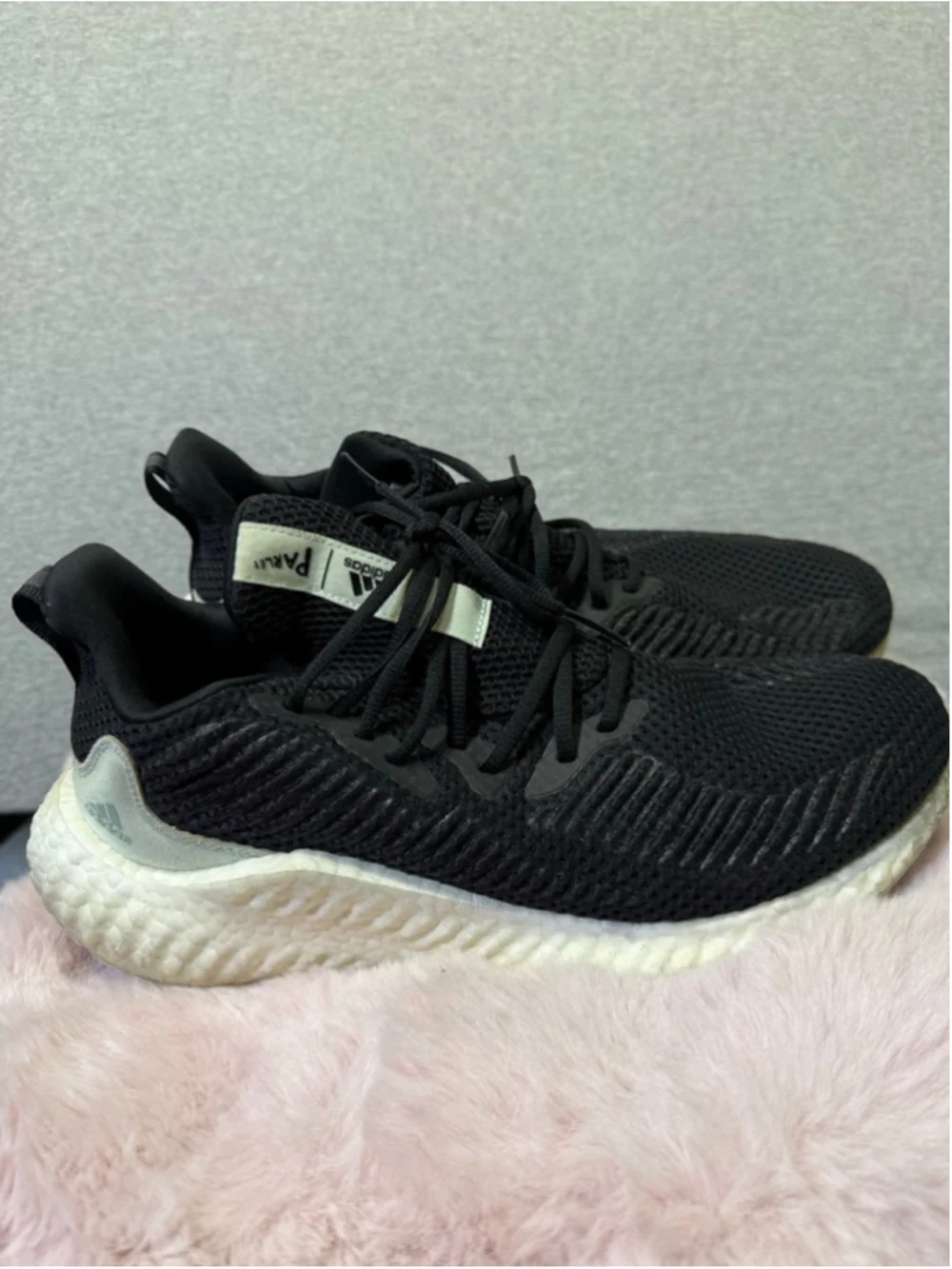 Men's Adidas Alphabounce+ Parley Black White Athletic Shoes Size 11